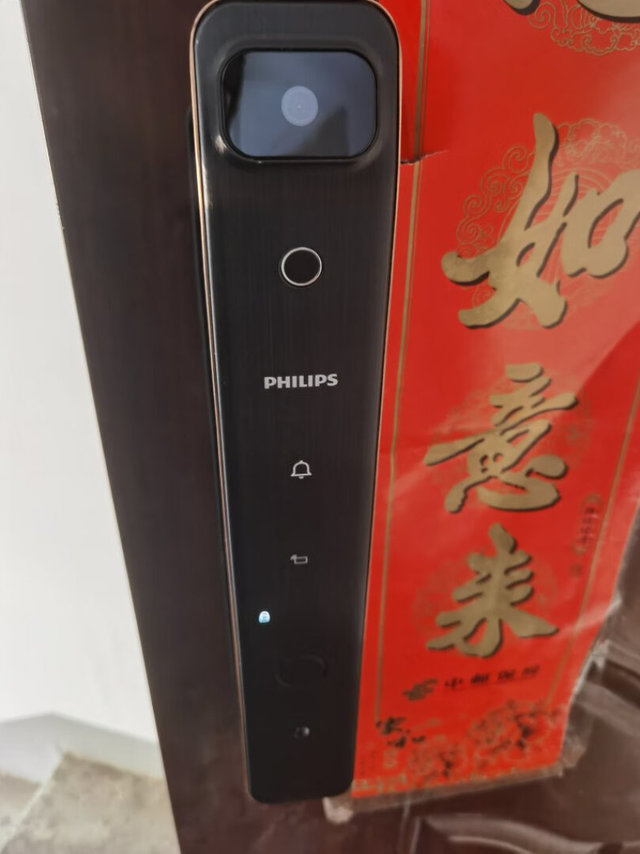 选了很久发现飞利浦708vp很合适我家的