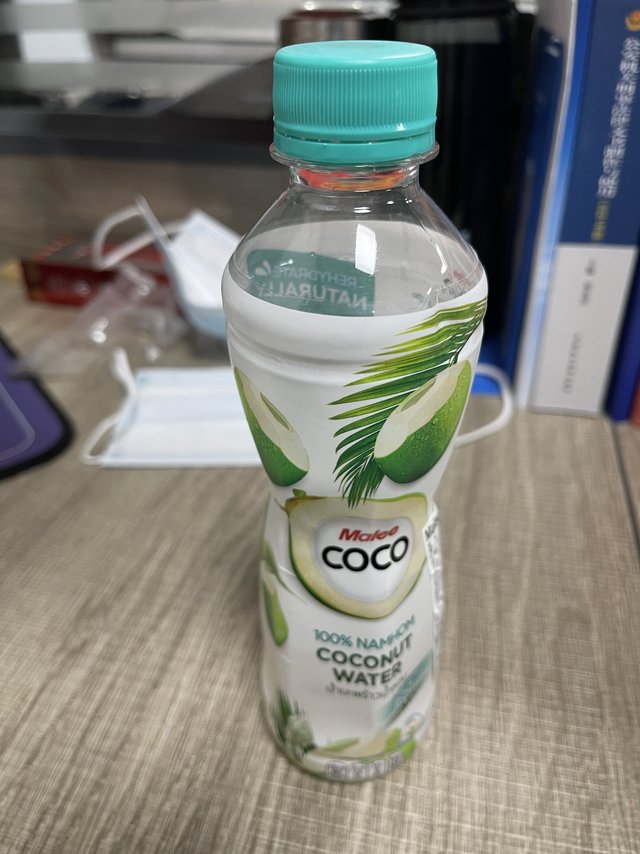 这也太好喝了！好喝到没朋友的椰子水！