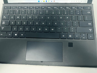 surface的本体：键盘保护套