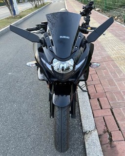 超帅的铃木gsx250