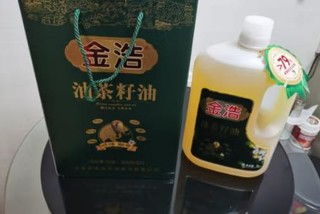 茶油味道不错，炒菜特别香