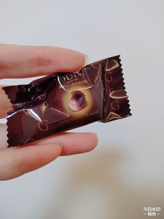 GODIVA歌帝梵心形黑巧克力
