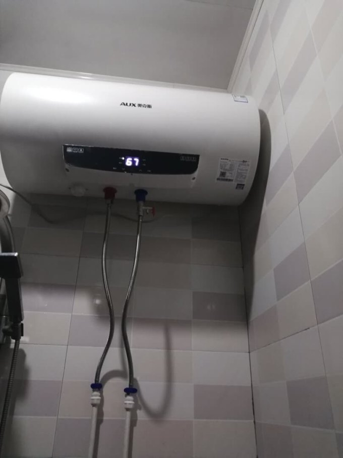 奥克斯电热水器