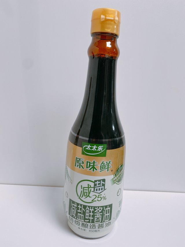 这款酱油减盐25%，添加剂也很少，味道确