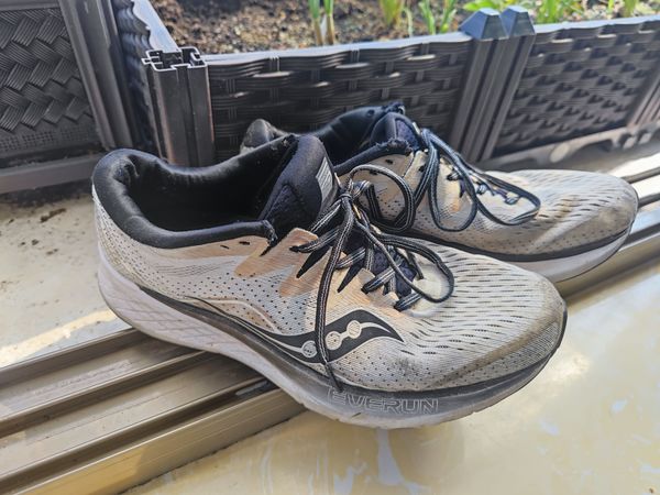 500公里后，这双跑鞋终于退役了