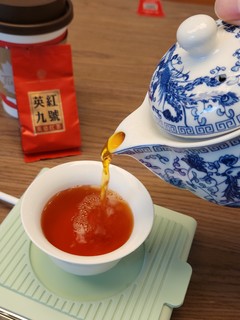 ​中广德盛英红九号红茶，经济口粮茶首选