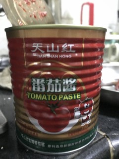天山红蕃茄酱，纯天然无添加。
