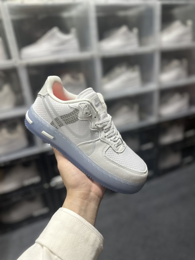 耐克运动板鞋怎么样 air force 1 react qs light bone 冰块冰蓝_什么