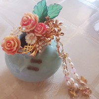 ​仙女的妆奁之发夹：美丽的玫瑰花园
