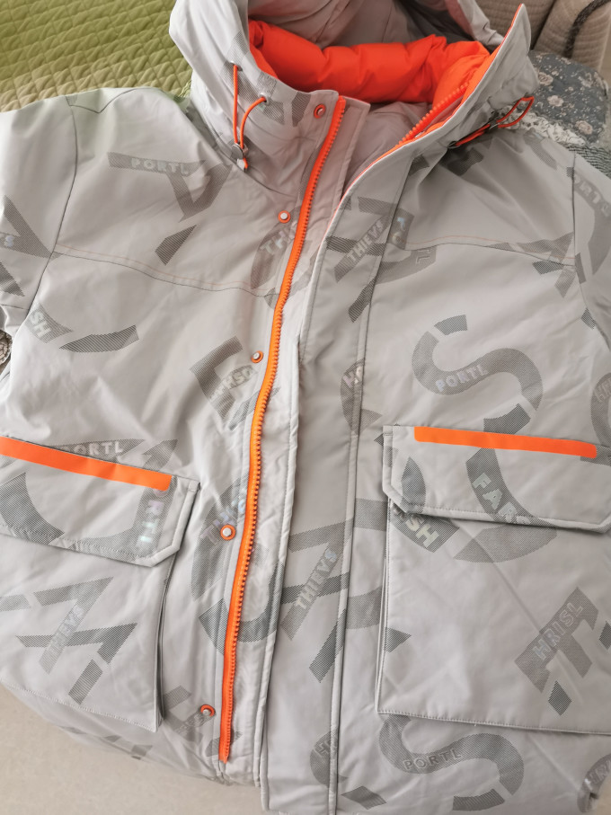 冰川男士羽绒服