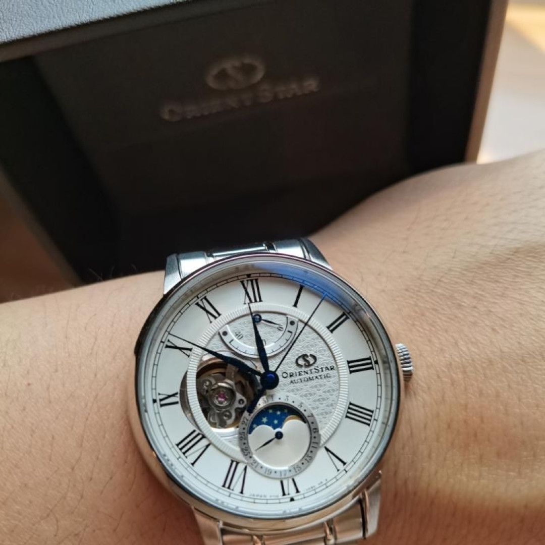 东方星 大师系列月相机械手表