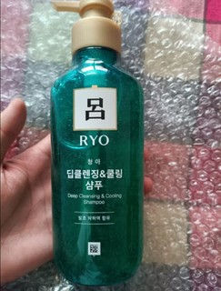 吕(Ryo) 绿吕止痒控油去屑洗发水 400ml