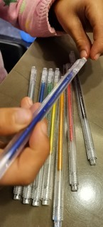 变色啫喱炫彩笔，小孩子的快乐就这么简单