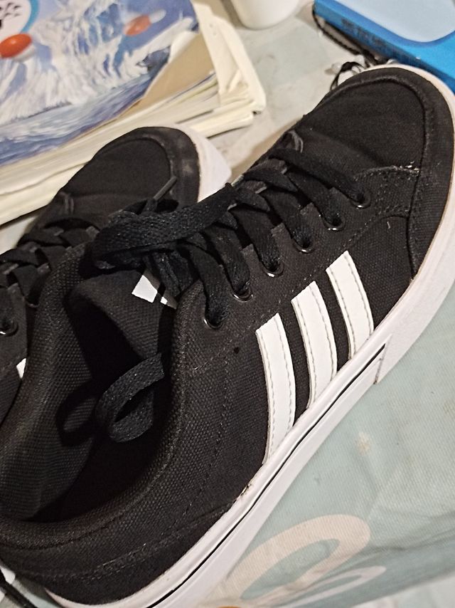 帅气又好看的阿迪达斯想要的姐妹快冲