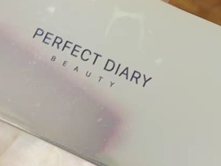 新出的完美日记一体盘大家都有了吗