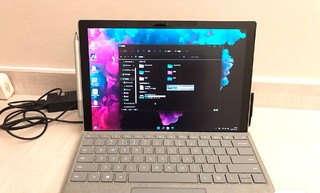 世界杯必备随身观影设备Surfacepro