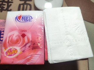 粉粉嫩嫩的纸巾，姐妹快冲！！！