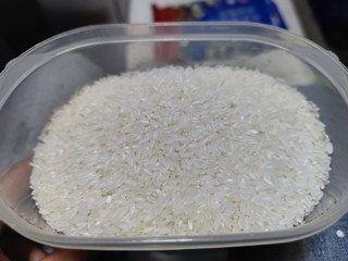 4代大米有袋泄气了，还能吃吗？