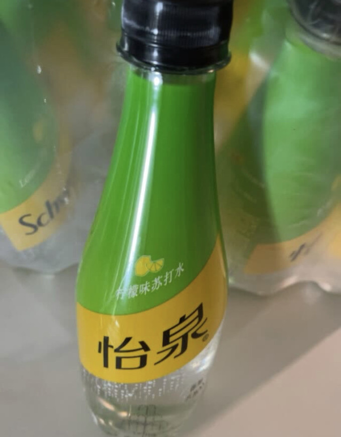 可口可乐起泡饮用水