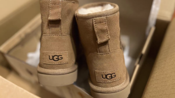 UGG雪地靴，过冬就靠它