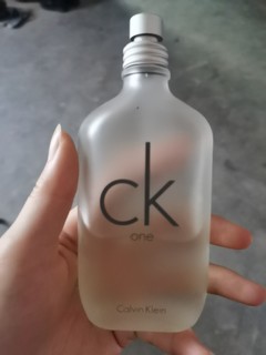 小众品牌CK平价香水