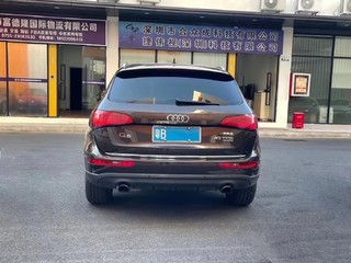 奥迪Q5 2.0T