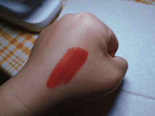 气质女人涂气质口红💄