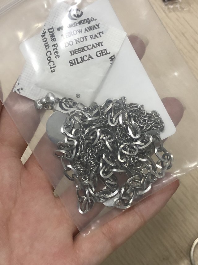 照片与物件没有差别，价格便宜，值的购买