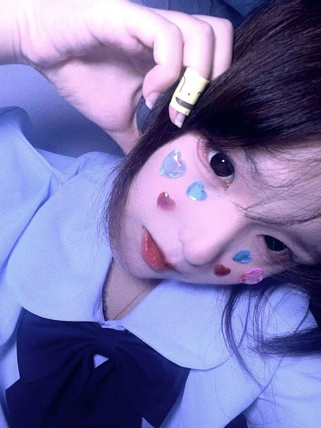 涂上ysl唇釉你就是甜美本美