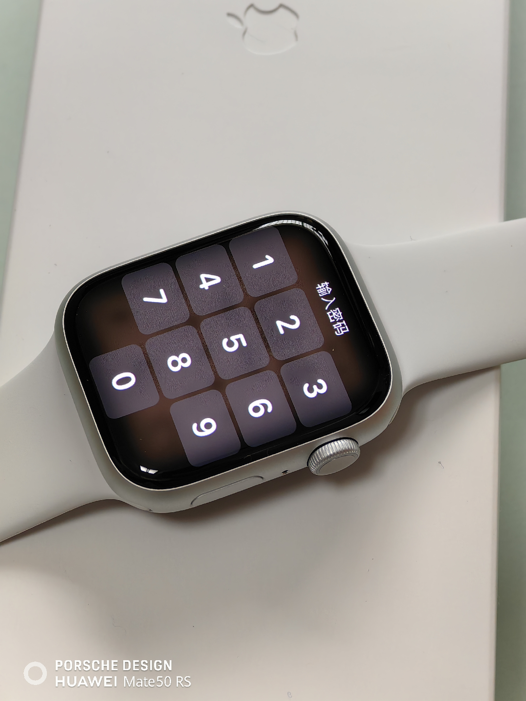苹果Watch Series 8智能手表怎么样拼多多2600元Apple watch S8 45mm 下 