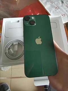 iPhone 13这个绿真的炒鸡好看！！！