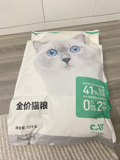 惊了！新购的猫粮真的巨大一包啊！