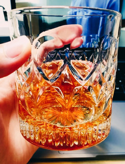 世界杯就该这么过…