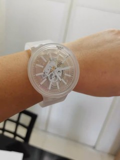 买给外甥女的手表，她说超级喜欢。