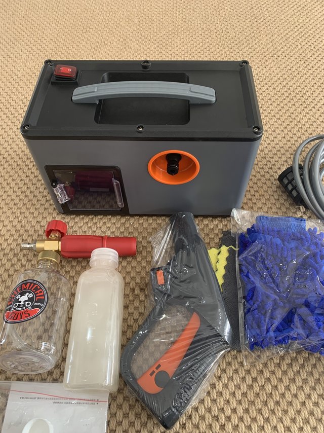  四百以内比较能“噴”的无线洗车机