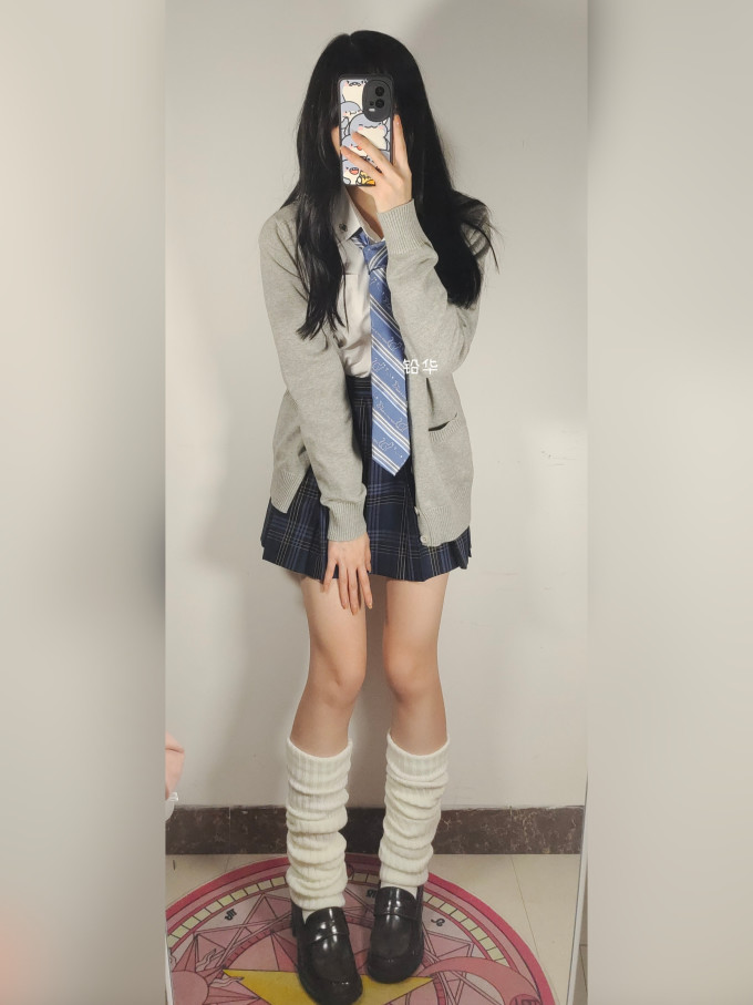桃子梅了jk制服