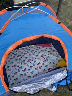 原来还有这么方便的小帐篷啊！