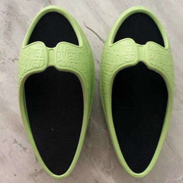 入手吴昕同款摇摇运动鞋