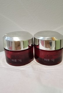 谁说中老年人才用OLAY玉兰油？