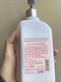 快来闻闻樱花般的甜蜜