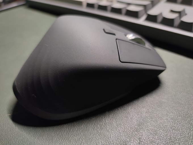 罗技mx master 3s鼠标怎么样 罗技master3s 适合自己的才是最香的
