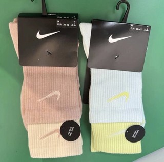 NIKE双钩拼接运动袜搭配起来也太好看了吧