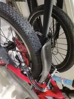 为什么有的自行车不给挡泥板