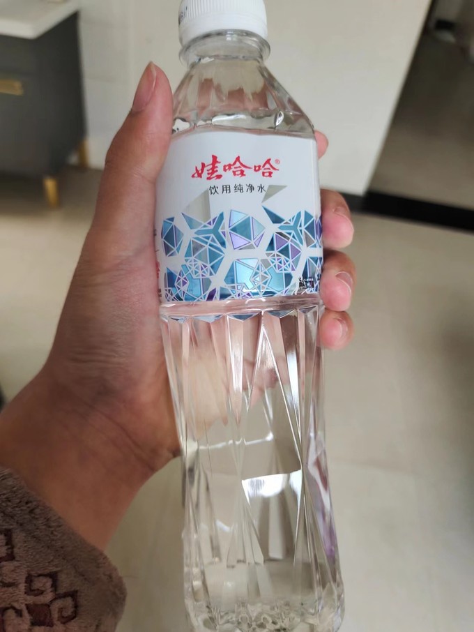 娃哈哈矿泉水500ml图片