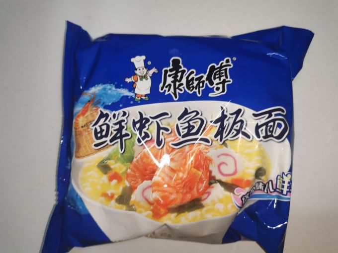 经典康师傅鲜虾鱼板面