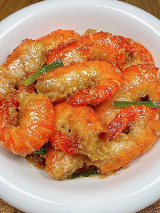 鲜香微辣的芥末虾