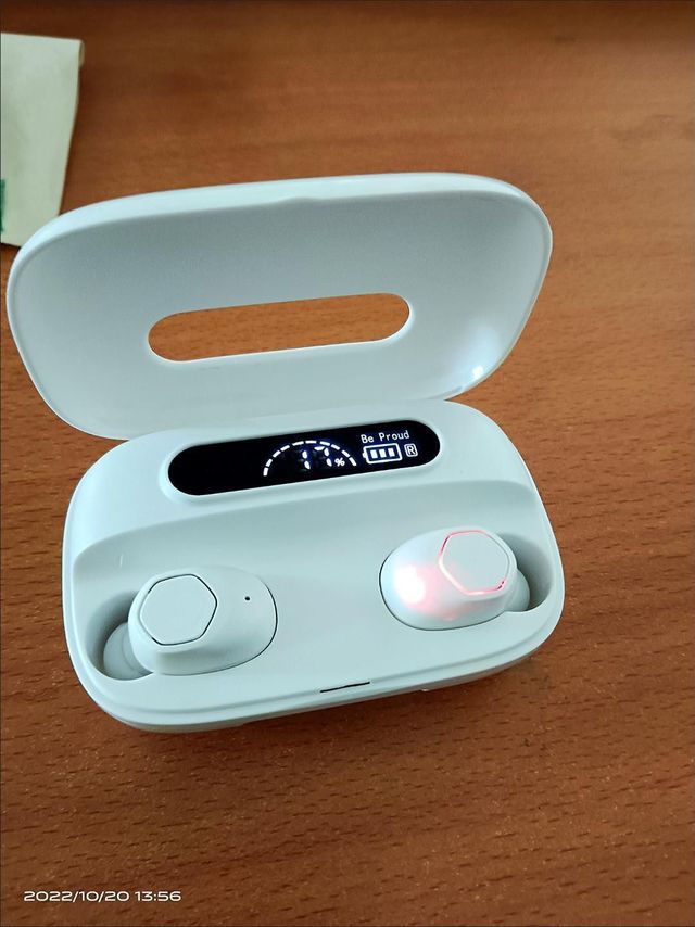 铂典入耳式蓝牙耳机