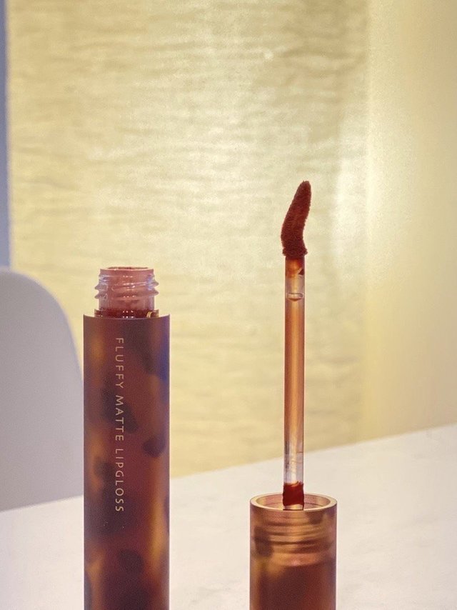 #Joocyee琥珀唇釉V07  这个Joocyee/酵色酵