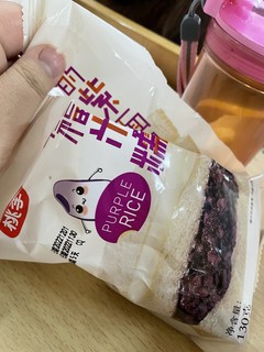 好吃的桃李紫米面包