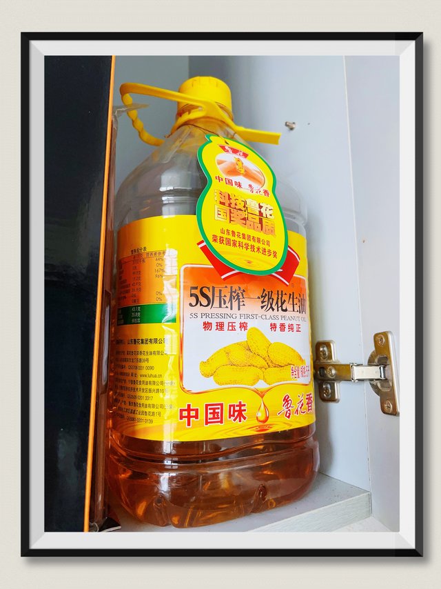 过期5年的花生油什么味道你知道吗？我知～